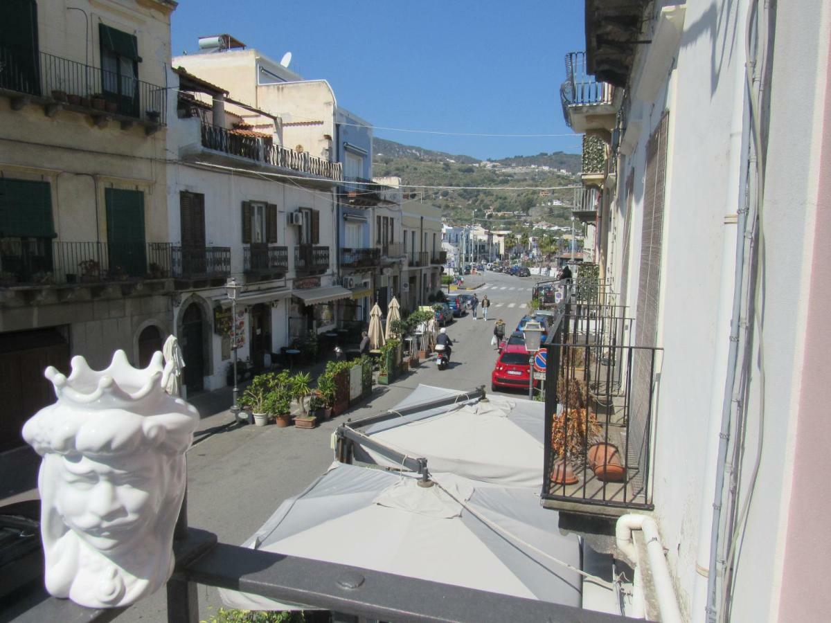 Polpo E Polpessa Casa Vacanze Λίπαρι Εξωτερικό φωτογραφία